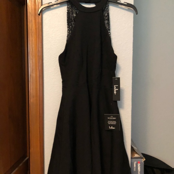 🖤LULUS BLACK LACE SKATER DRESS🖤 - Picture 3 of 6